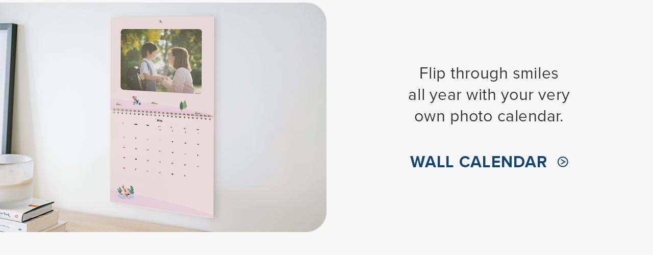 WALL CALENDAR >